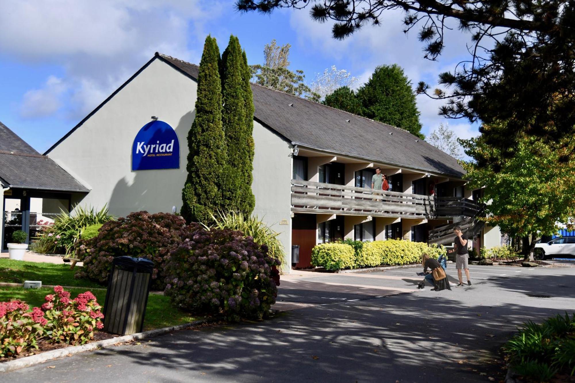 Kyriad Lannion-Perros-Guirec Exterior photo