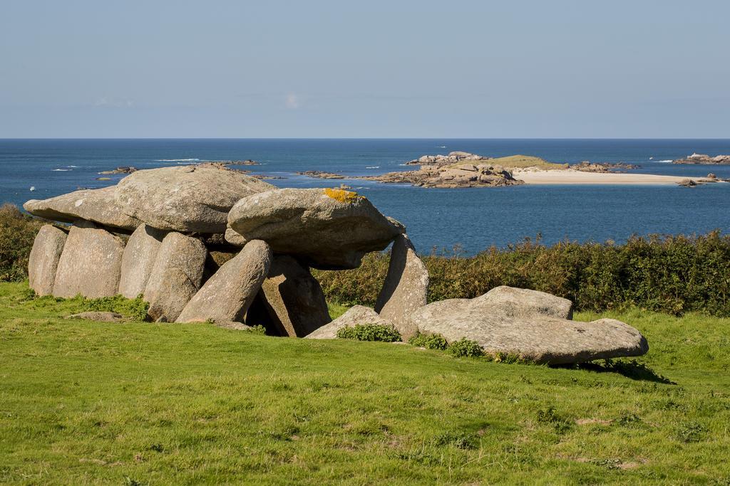 Kyriad Lannion-Perros-Guirec Exterior photo
